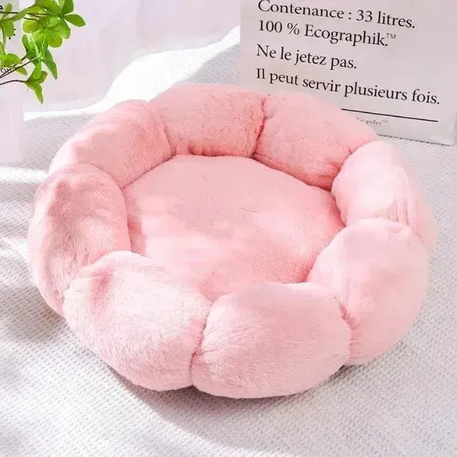 Comfortable Flower-Shaped Pet Bed for Cats and Dogs