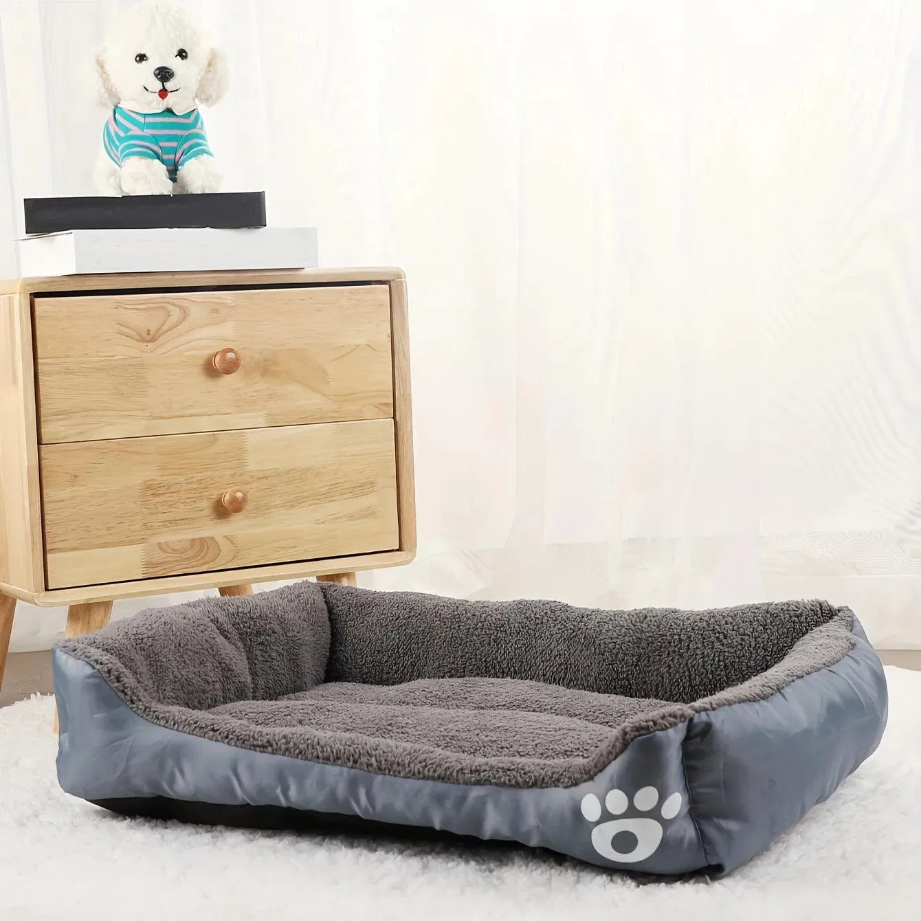 Cozy Pet Bed for Cats and Small Dogs