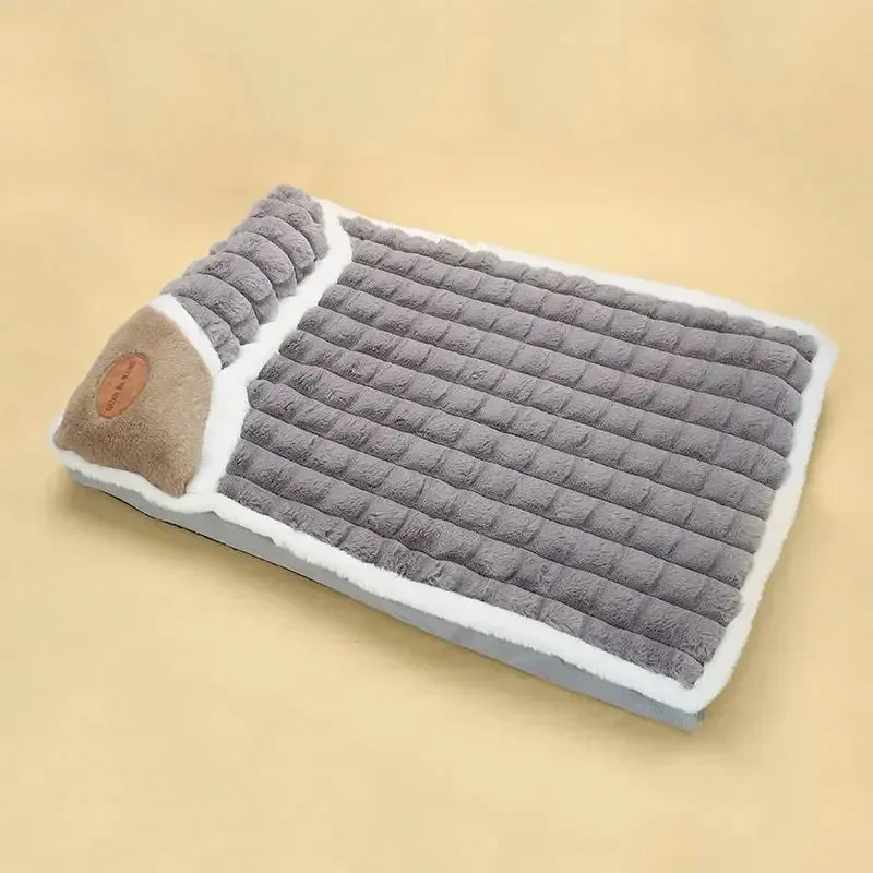 Deluxe Plush Pet Bed for Dogs and Cats - All Seasons Comfort