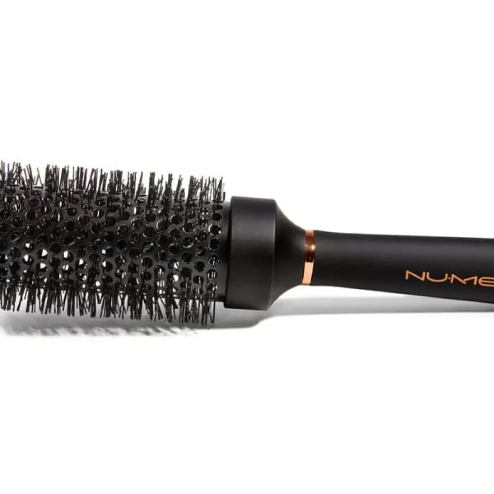 NUME Ionic Round Brush