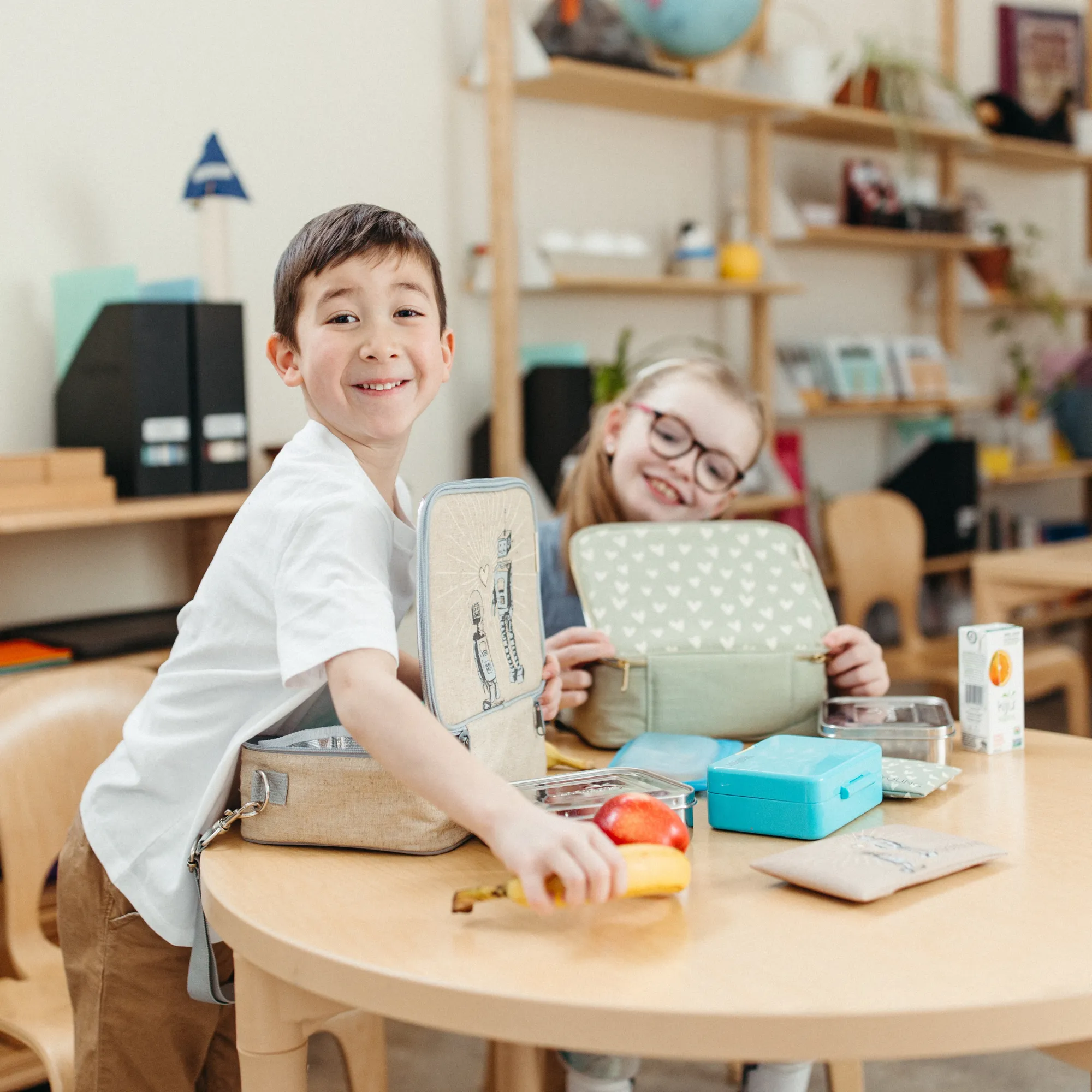 Robot Playdate Lunch Box