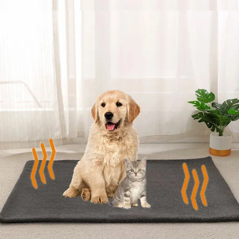 Self-Warming Pet Mat for Dogs and Cats - Thermal Bed Pad for Indoor and Outdoor Use