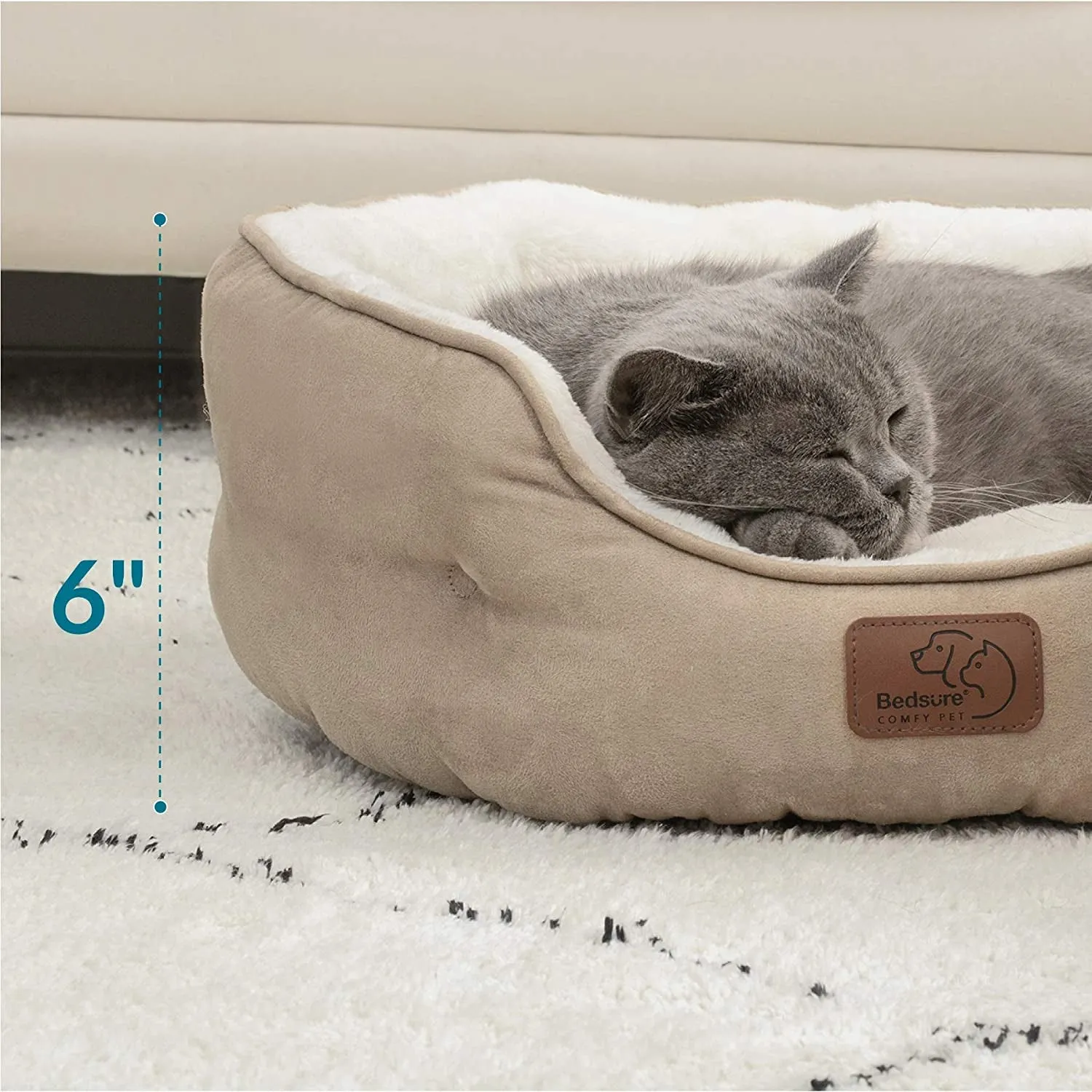 Slip-Resistant & Washable Pet Bed